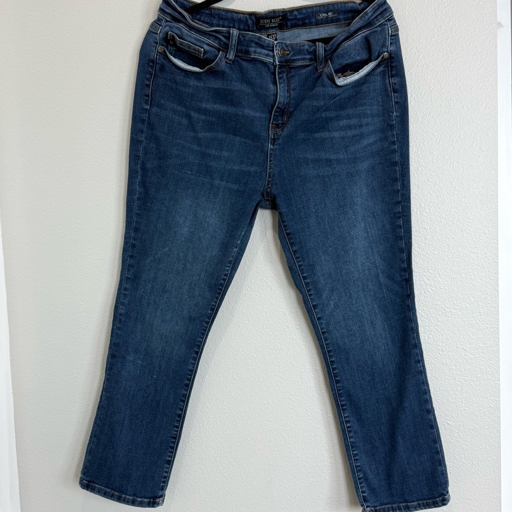 Judy Blue Deep Indigo Cropped Ankle Jeans